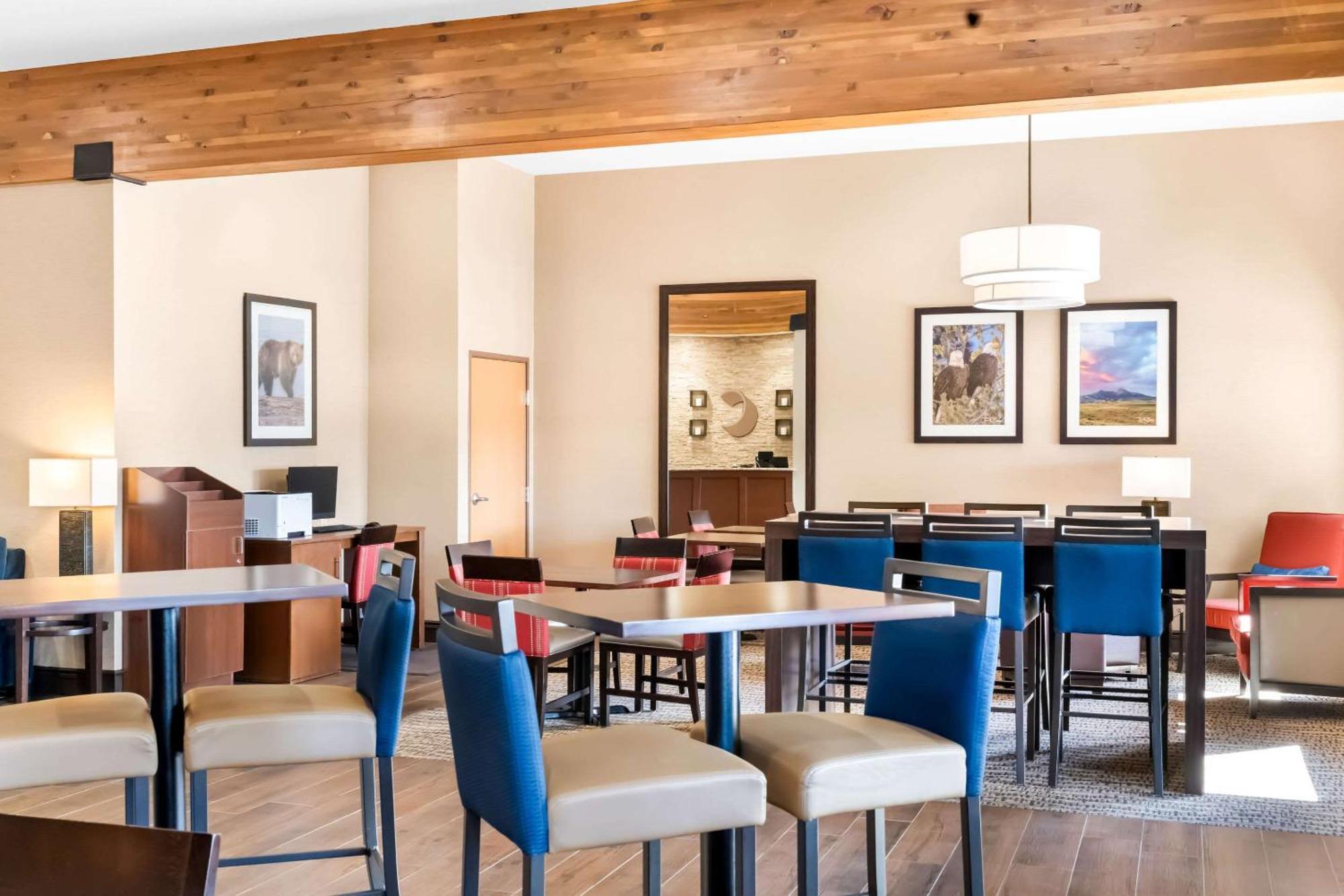 Comfort Inn At Buffalo Bill Village Resort Коді Екстер'єр фото