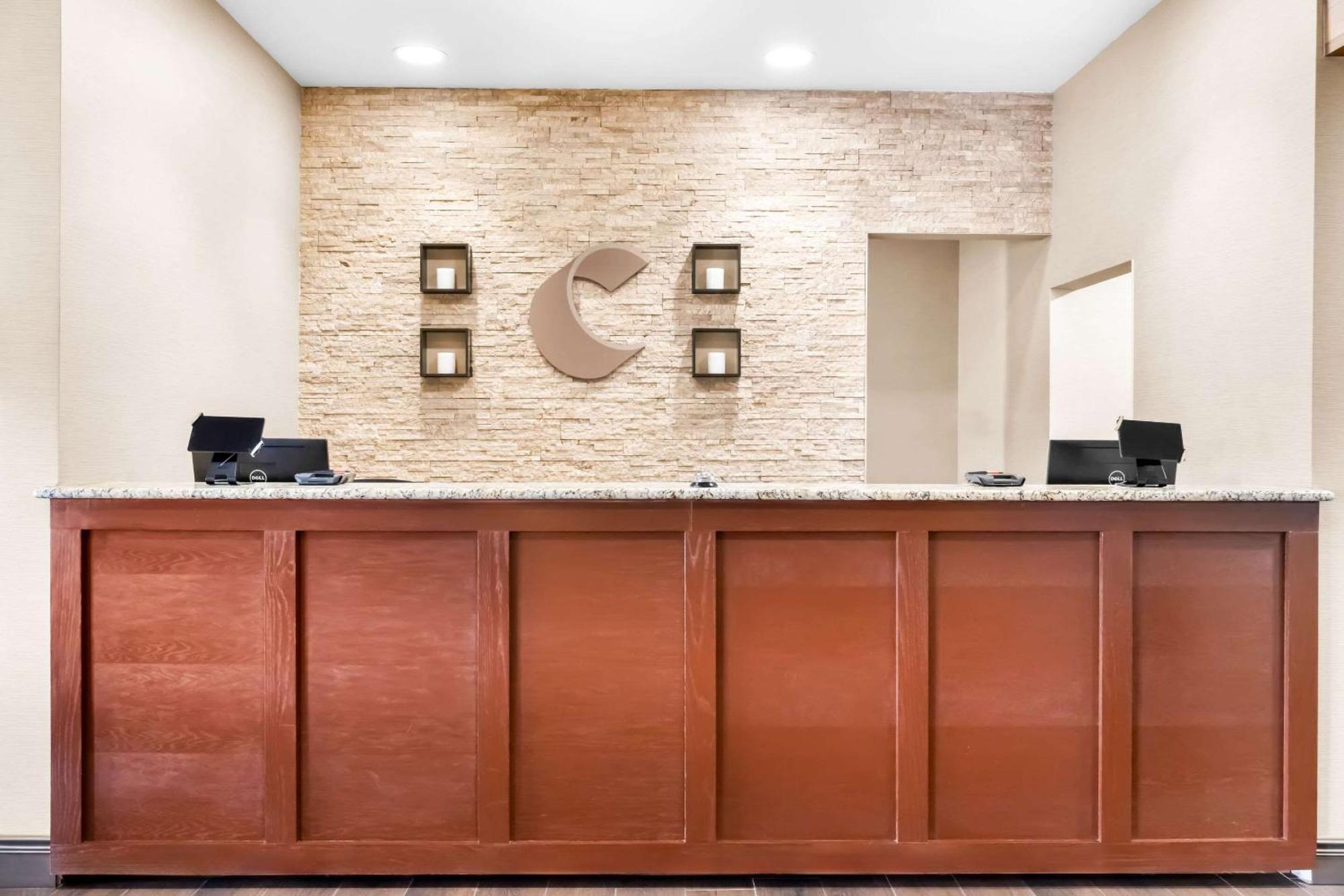 Comfort Inn At Buffalo Bill Village Resort Коді Екстер'єр фото