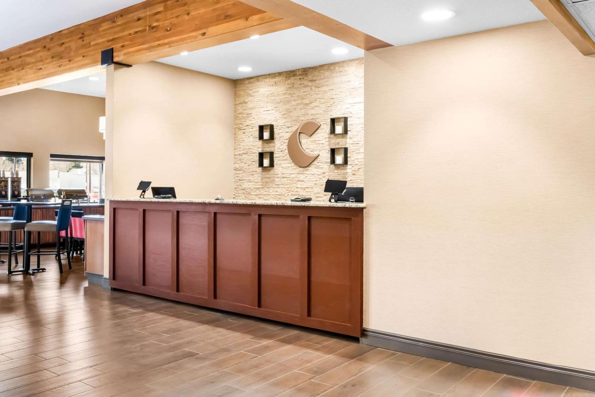 Comfort Inn At Buffalo Bill Village Resort Коді Екстер'єр фото